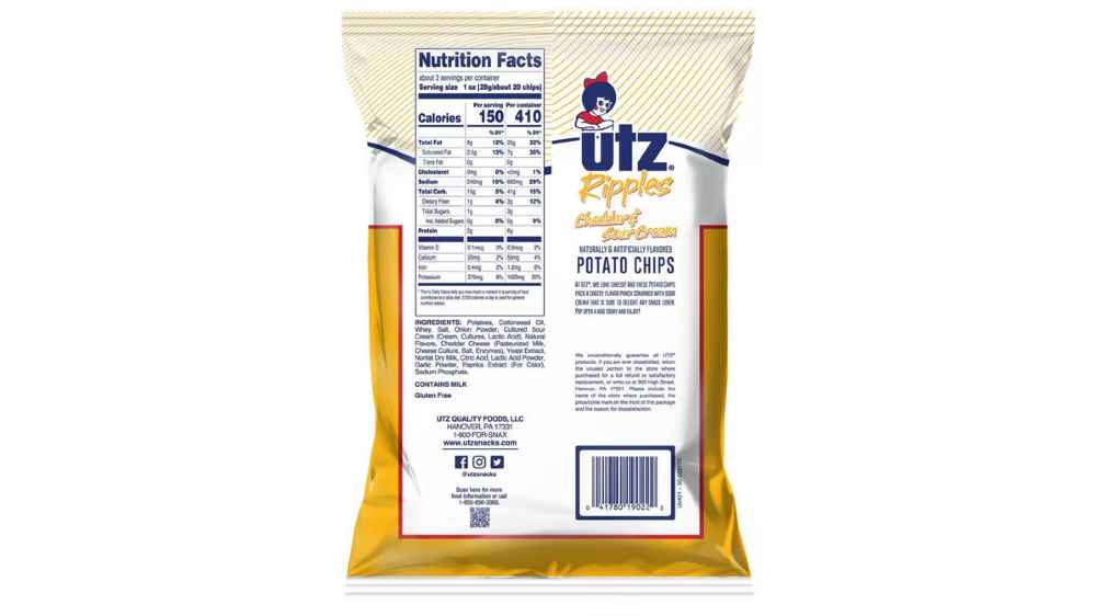 Chips de queso cheddar y crema agria Utz, 2.75 oz