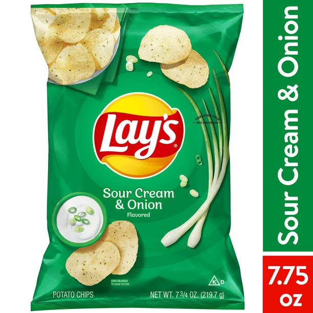 Lay's Potato Chips Crema agria y sabor a cebolla 7.75 oz Bolsa