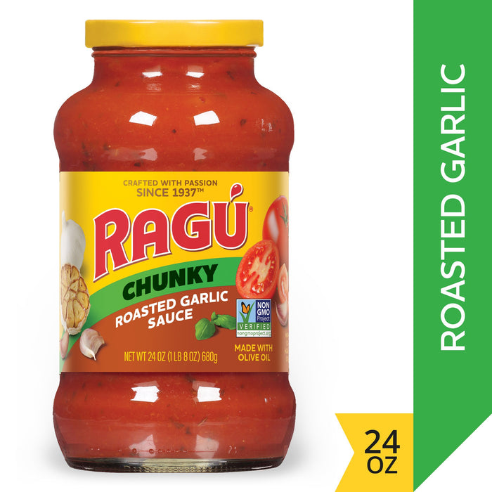 Ragu Chunky Roasted Garlic Pasta Sauce with Diced Tomatoes Onions Roasted Garlic and Italian Herbs and Spices 24 OZ