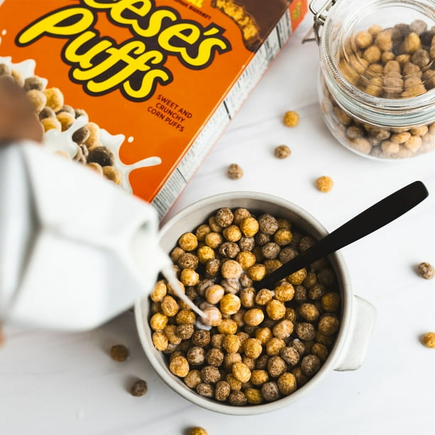 Reese's Puffs Chocolatey Peanut Butter Cereal 19.7 OZ Family Size Box
